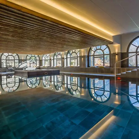 La Cordee 221 Penthouse - Year *
