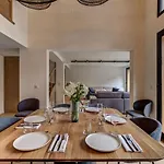 La Cordee 221 Penthouse - Year *