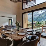 La Cordee 221 Penthouse - Year *