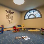 La Cordee 221 Penthouse - Year
